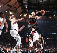 集结日亚特兰大调整名单以备葡超，篮板制胜环节打磨，气氛紧张，年轻球员得到机会的简单介绍