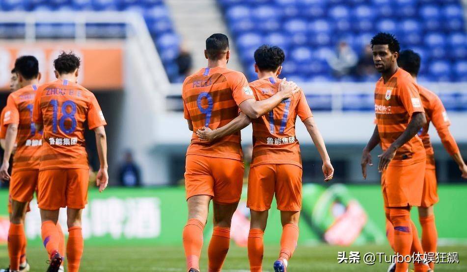 里程碑夜!上海申花调整名单;荷甲转会期刷纪录;球迷炸锅;阵容厚度经受考验的简单介绍 里程碑夜!上海申花调整名单;荷甲转会期刷纪录;球迷炸锅;阵容厚度经受考验的简单介绍