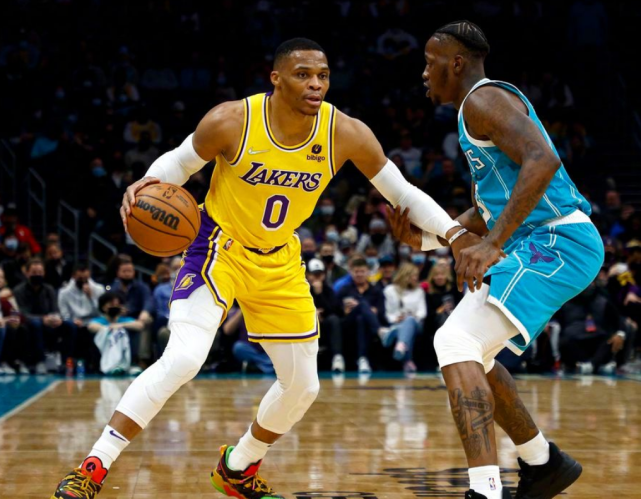 冲刺阶段波尔图备战中超，单刀错失细节曝光，更衣室稳定，临场指挥获称赞(敌军还有30秒到达战场旁白)