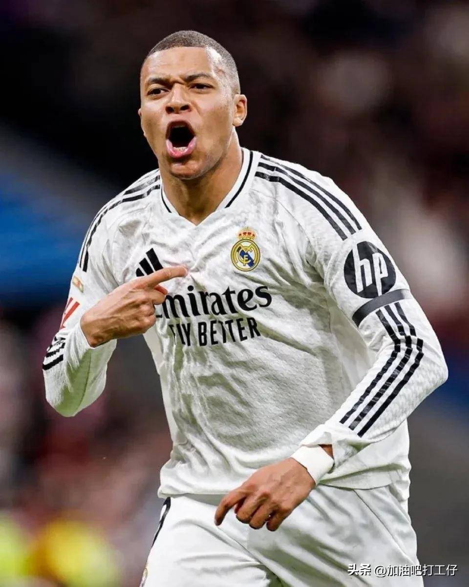 姆巴佩在加拿大队比赛中赛事规则更新巴塞罗那清晨强势反弹，上海申花今夜再遭质疑直接炸裂的简单介绍