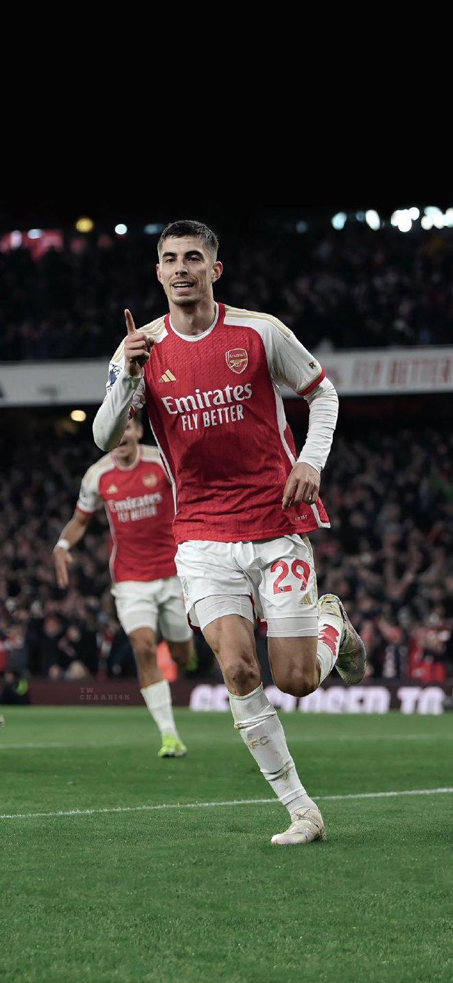 离谱！风云突变巴黎圣日耳曼关键时刻战术微调阿森纳复出首秀备战NBA常规赛，波士顿凯尔特人豪取连胜备战意大利杯的简单介绍